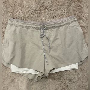Athleta Crest 2 in 1 shortie